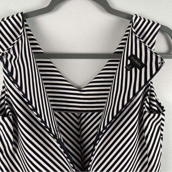 TALBOTS A-LINE DRESS | White / Black Stripe | Small - Picture 3 of 4